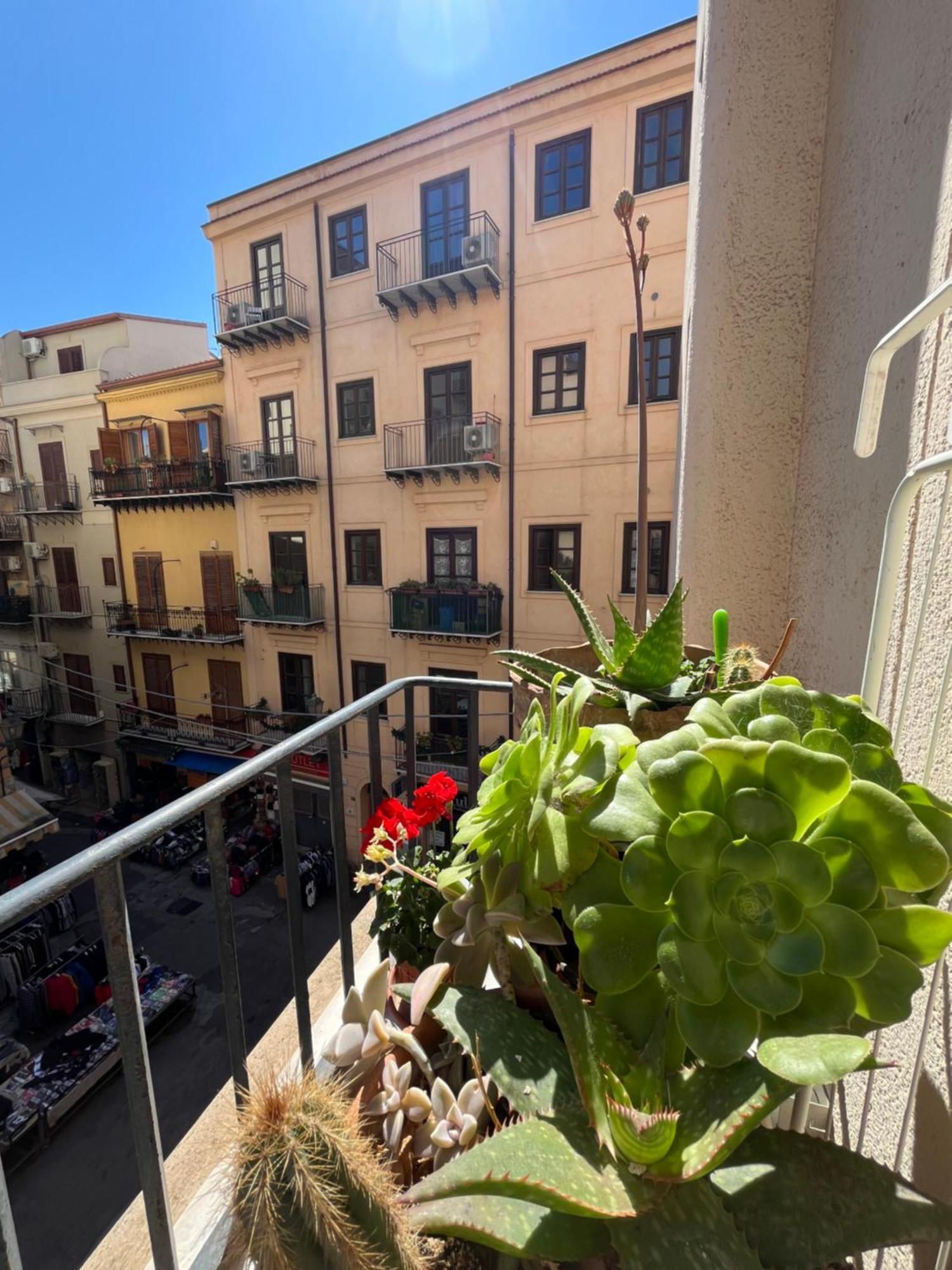 Donizetti 19 Hotell Palermo Eksteriør bilde